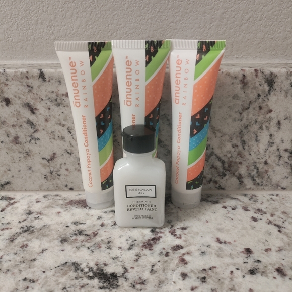 Custom Travel Size Toiletry Set - Picture 3 of 7